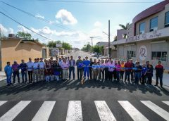 *Inaugura alcalde Dr. Alberto Alanis obra de pavimentación de la calle Rosalinda*