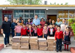 *Reitera alcalde apoyo a la educación y entrega importante apoyo a la Escuela Primaria Lic. Antonio Caso*