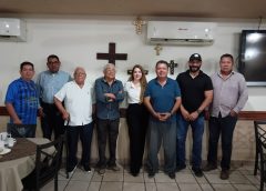 En rueda de Prensa hoy en Valle Hermoso Cendy Robles del PT.